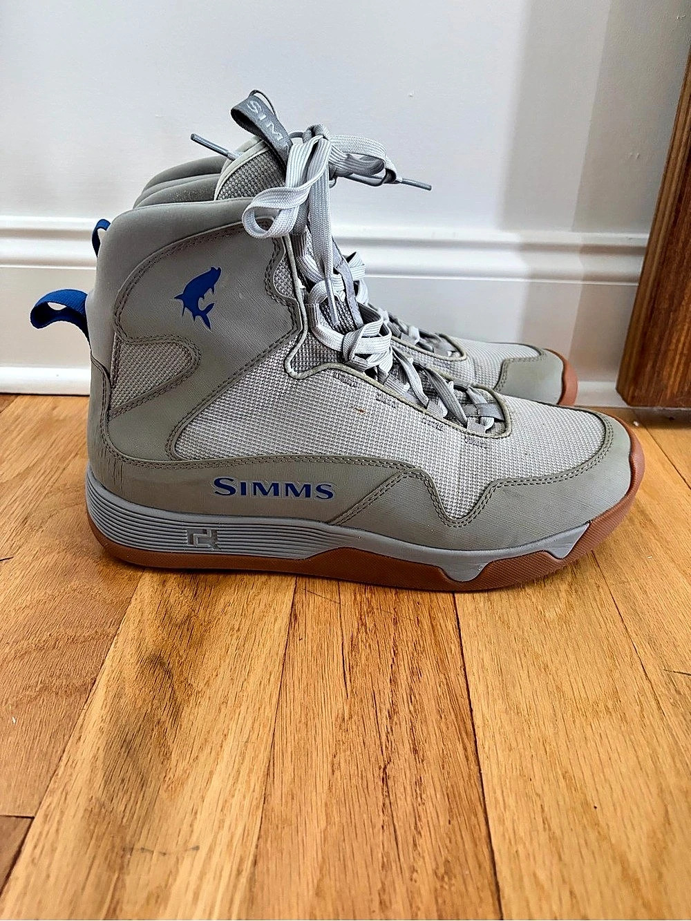 Simms Flyweight Wading Boots Gray & Brown US 11.5